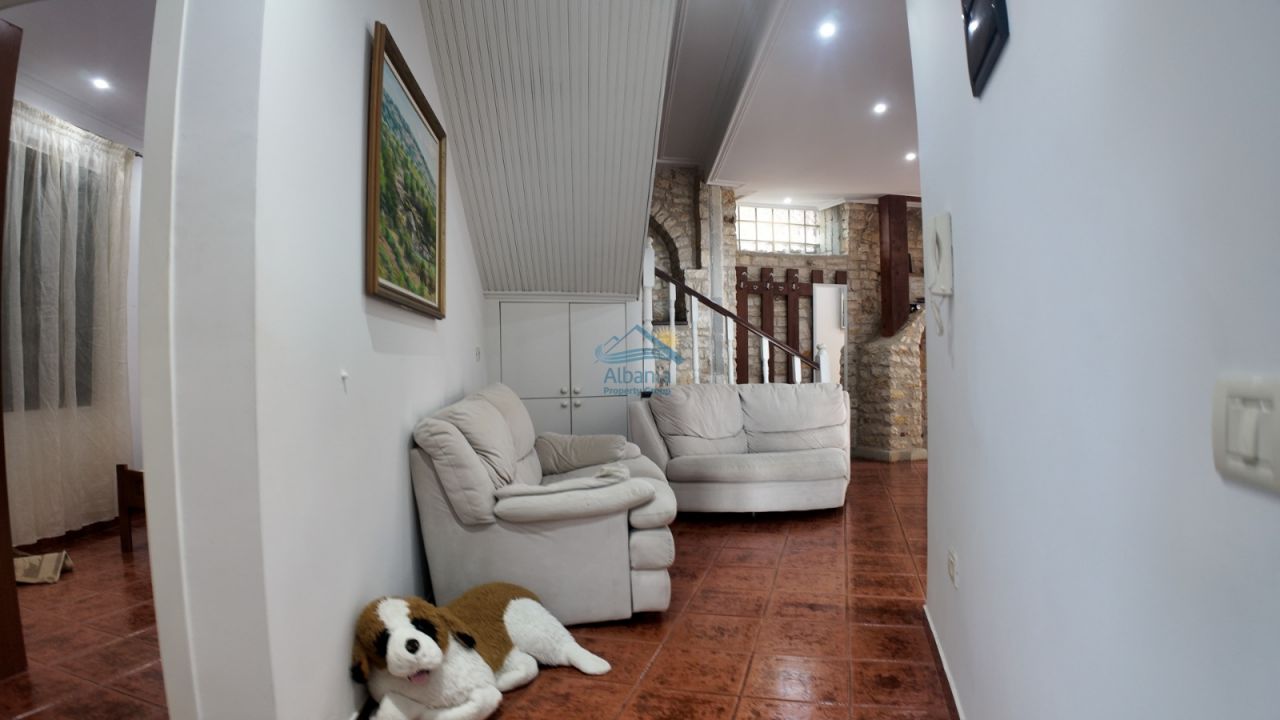 5 Villa For Sale In Vlore, Rr.Aleksander Moisiu